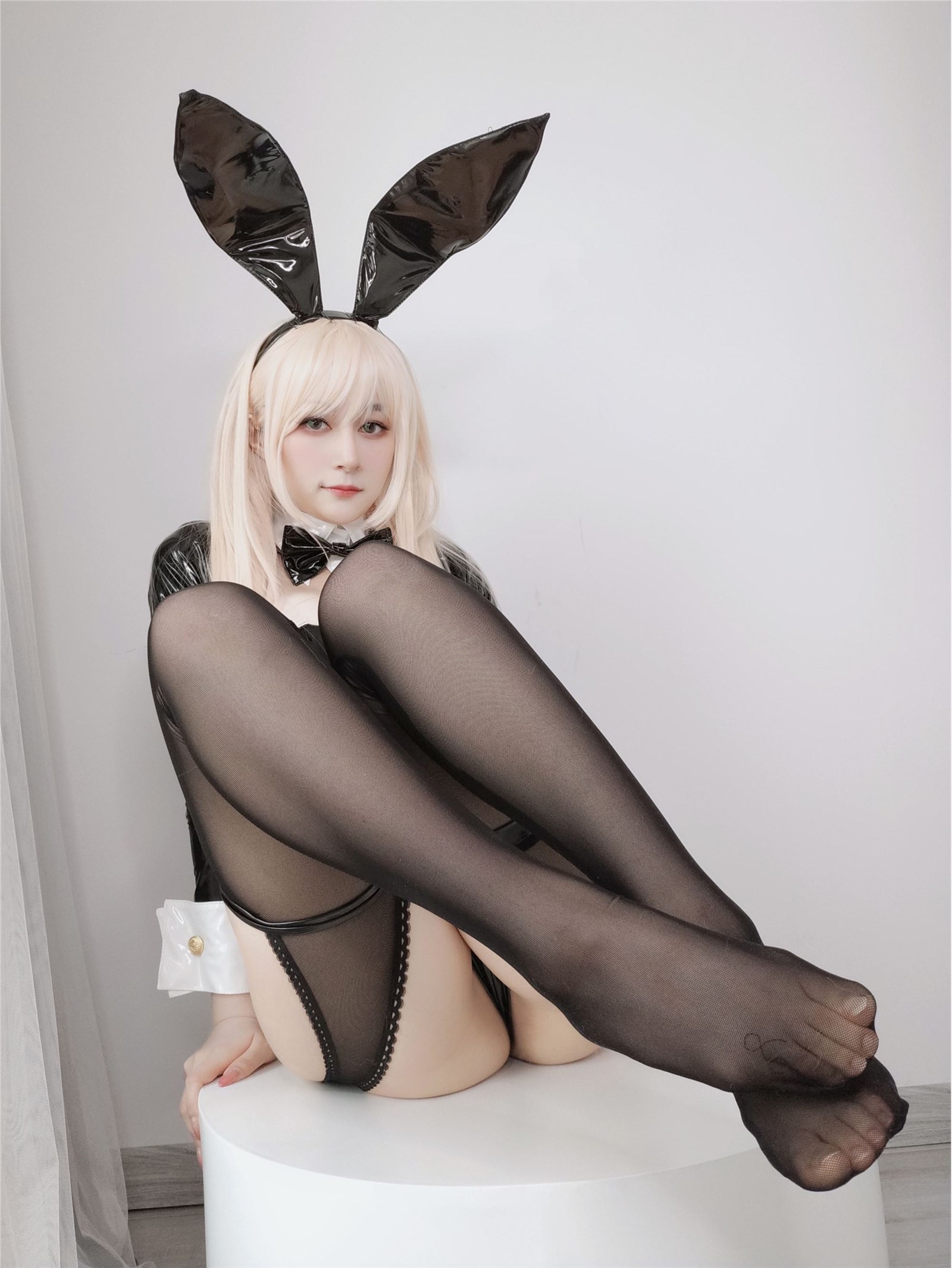 Bunny girl's foot 2(13)